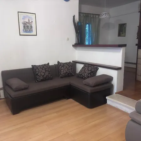 Makar,heated Pool,gym,grill,seaview וילה *