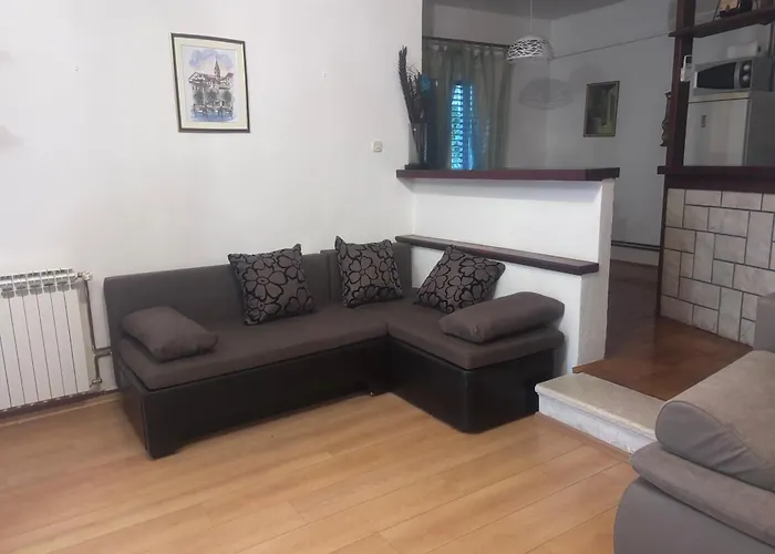 Makar,heated Pool,gym,grill,seaview וילה *