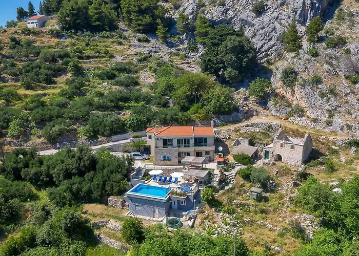 וילה Makar,heated Pool,gym,grill,seaview