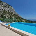 Makar,heated Pool,gym,grill,seaview Vila