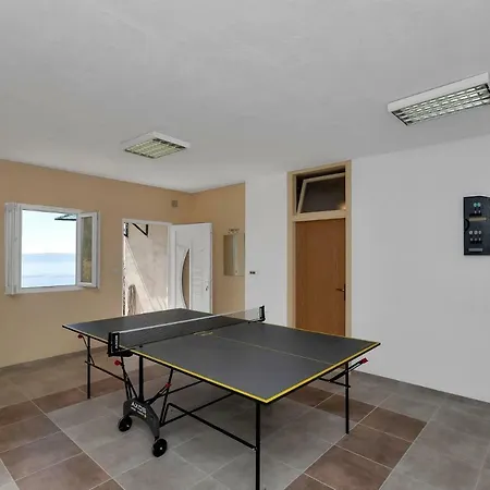Villa Makar,heated Pool,gym,grill,seaview Makarska