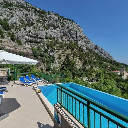 Villa Makar,heated Pool,gym,grill,seaview Makarska
