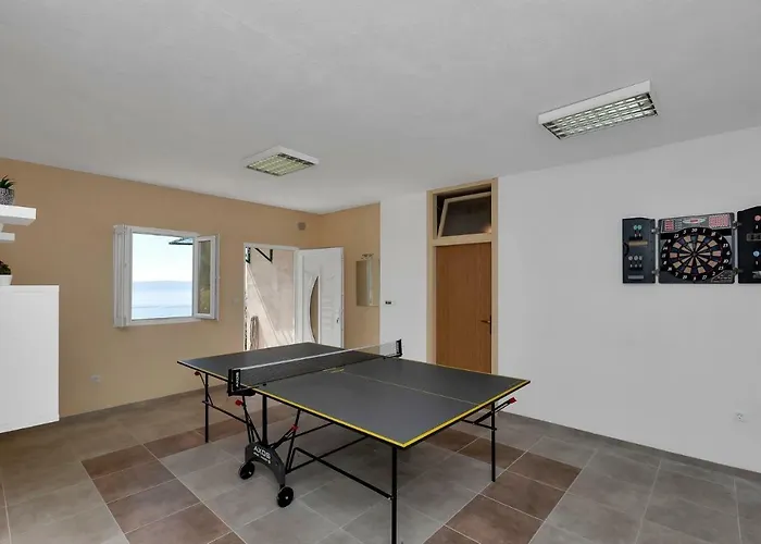 Villa Makar,heated Pool,gym,grill,seaview Makarska